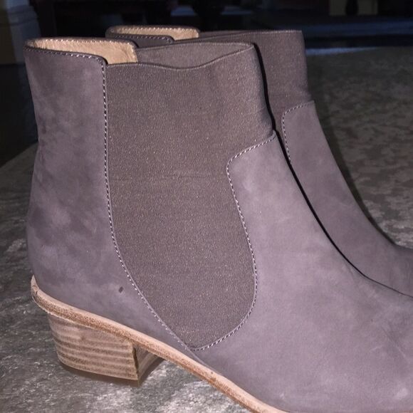 Elaine Turner Short Booties - Steel Gray A5 - Picture 3 of 6